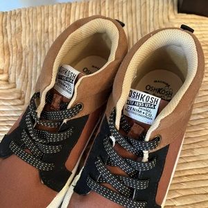 Brown and white high top Osh Kosh Boys Sneakers Size 3